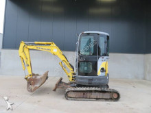mini pelle New Holland
