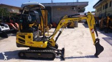 New Holland E 18 B