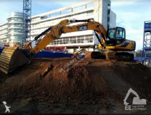 JCB JS 210 LC
