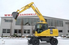 excavadora de ruedas Komatsu