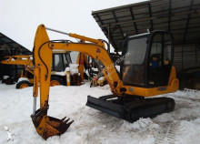 excavadora JCB