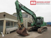 Komatsu PC210LC8