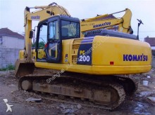 Komatsu PC200-8
