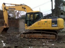 Komatsu PC200-7