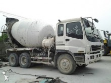 used concrete mixer truck