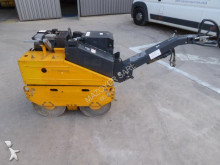 rolo vibrante Bomag