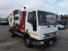 camión volquete para residuos domésticos Iveco