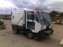 camion spazzatrice usato