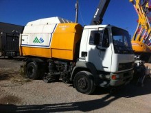 camion balayeuse DAF