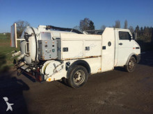 camión limpia fosas Iveco