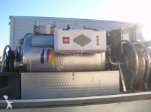 camión limpia fosas Iveco