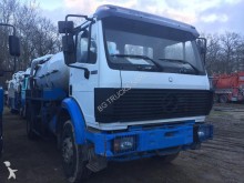 camion hydrocureur Mercedes