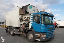 camión volquete para residuos domésticos Scania