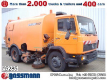 camion balayeuse Mercedes