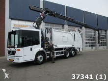 camion benne à ordures ménagères Mercedes