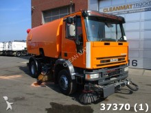 camión barredora Iveco