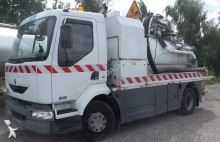 camión limpia fosas Renault