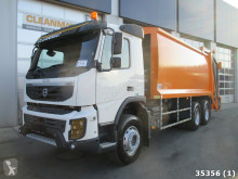 camion raccolta rifiuti Volvo