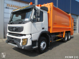 vuilniswagen Volvo