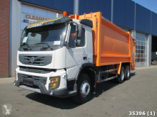 vuilniswagen Volvo
