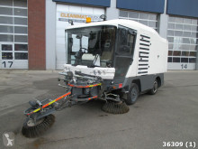 camion-cisternă Ravo