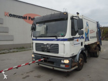 vuilniswagen MAN