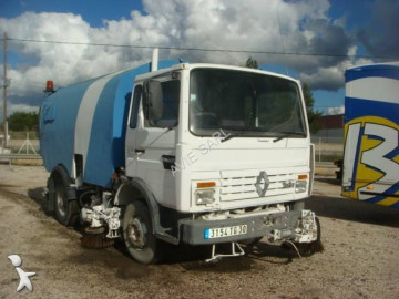 camion spazzatrice Renault