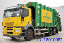 vuilniswagen Iveco