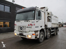 Mercedes Actros 3243