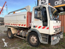 gemeentevoertuig wegdekreiniger Iveco