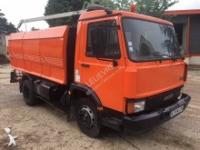 camion laveuse Iveco