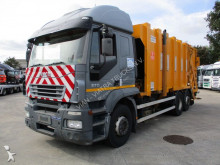 vuilniswagen Iveco