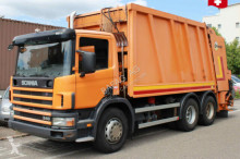 camión volquete para residuos domésticos Scania