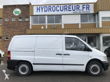 engin de voirie Mercedes Vito 110 CDI