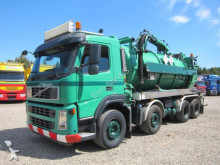 camion-cisternă Volvo