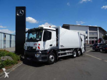 Mercedes Müllfahrzeug