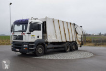 vuilniswagen MAN