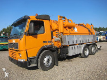 camion-cisternă Volvo