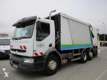 camion de colectare a deşeurilor menajere Renault
