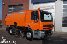 camion spazzatrice DAF