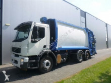 camion raccolta rifiuti Volvo