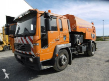 camion spazzatrice Yanmar