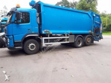 vuilniswagen Volvo