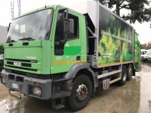 camion raccolta rifiuti Iveco