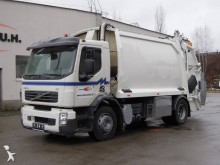 vuilniswagen Volvo