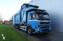 vuilniswagen Volvo