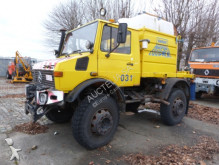 Mercedes Unimog