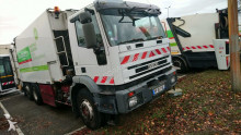 Iveco 260E26