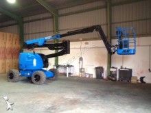 nacelle automotrice articulée JLG