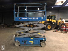 Genie GS-2032 aerial platform